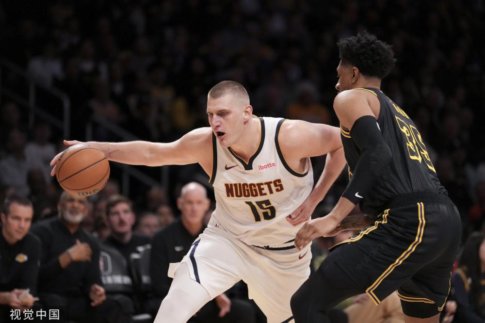 随着赛季进 随着赛季进